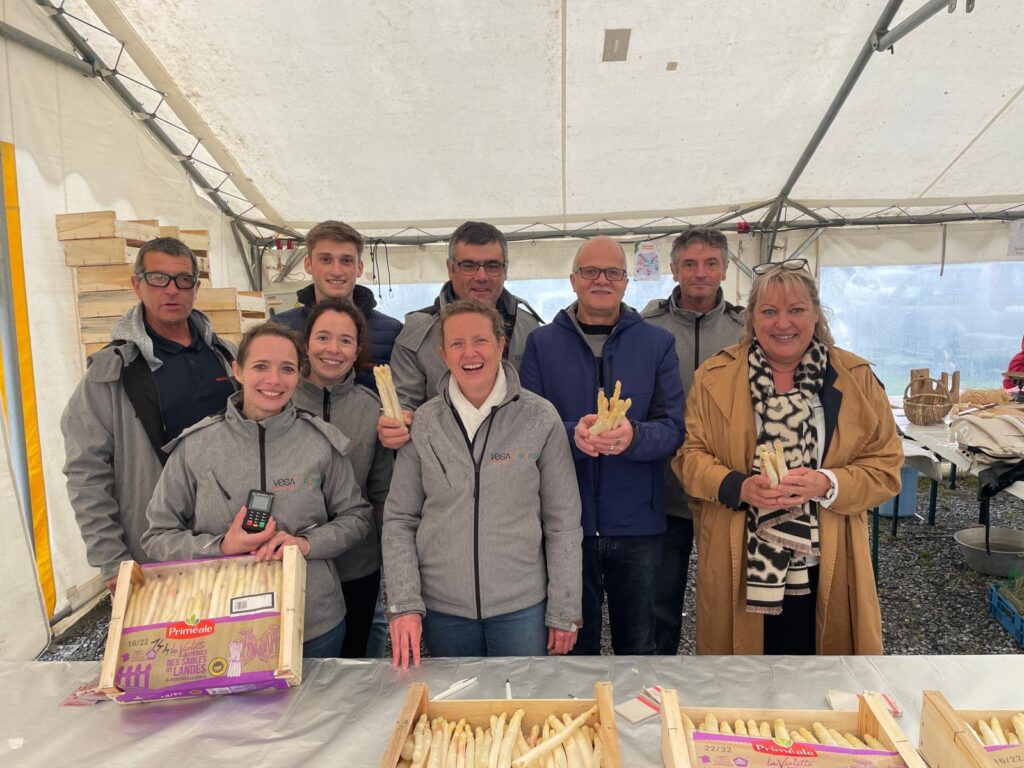 Photo équipes Maïsadour à la Fête de l'Asperge